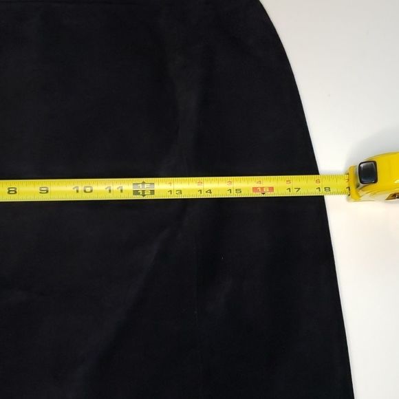 Vintage • black suede pencil skirt - Picture 6 of 7